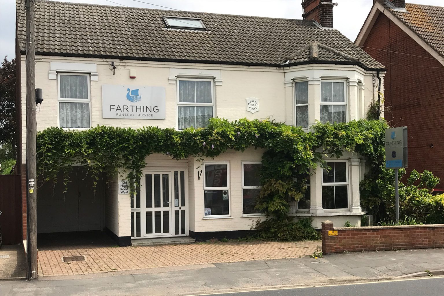 Farthing Funeral Service Ipswich, Felixstowe and Debenham